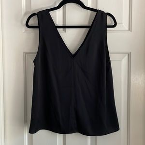 NWOT theory size M black silk v neck tank / shell